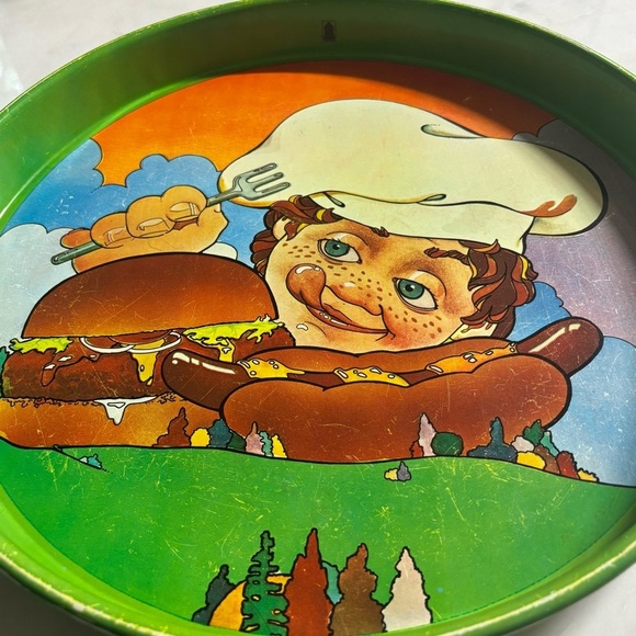 Vintage 70s serving tray featuring a hungry freckled boy, hamburger & hot dog - Picture 3 of 6
